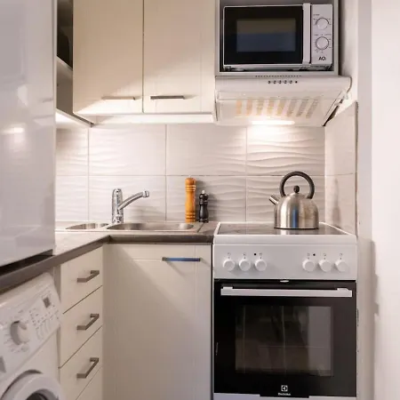 A Compact In The Center * Tampere